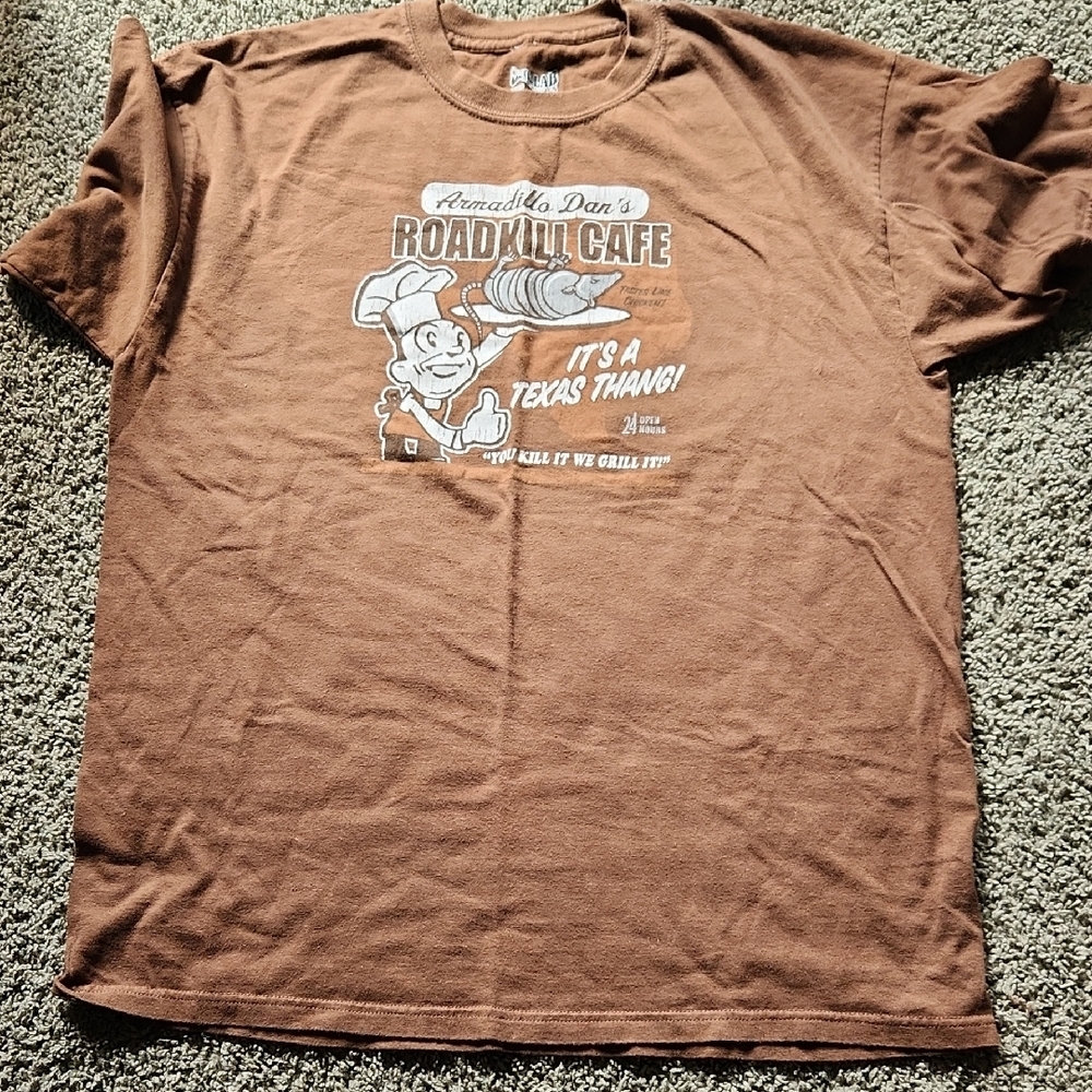 Brown Short Sleeve Tee with Graphic Design